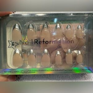 New NailReformation Nude Sliver French Tip Press-On Nails